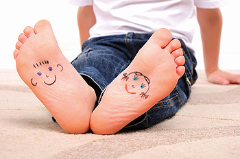 childrens-feet